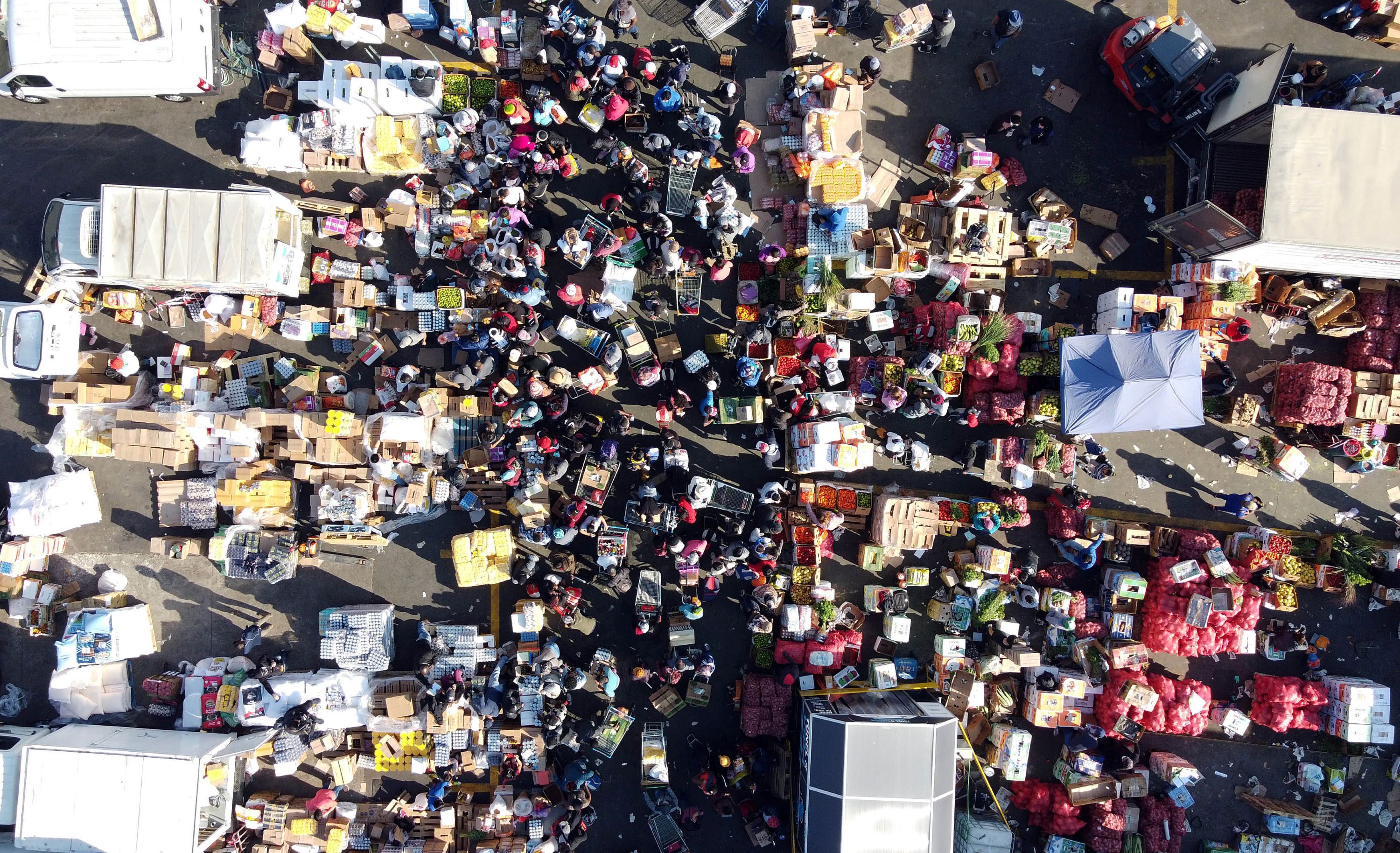 Arial image with shopping trolley in market during the COVID pandemic in Chile