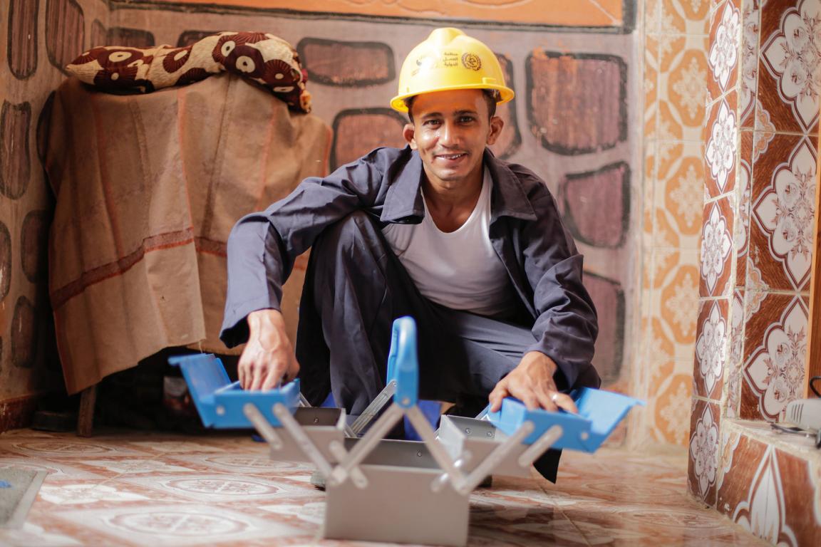 Young worker Yemen